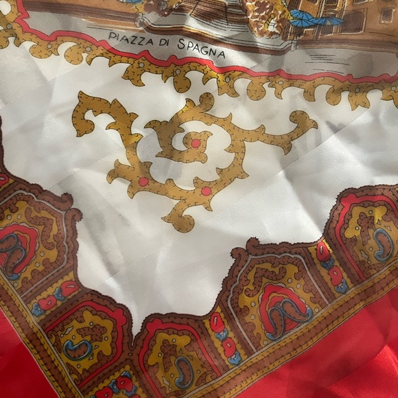 Vintage Scarf 100% polyester - Picture 2 of 5